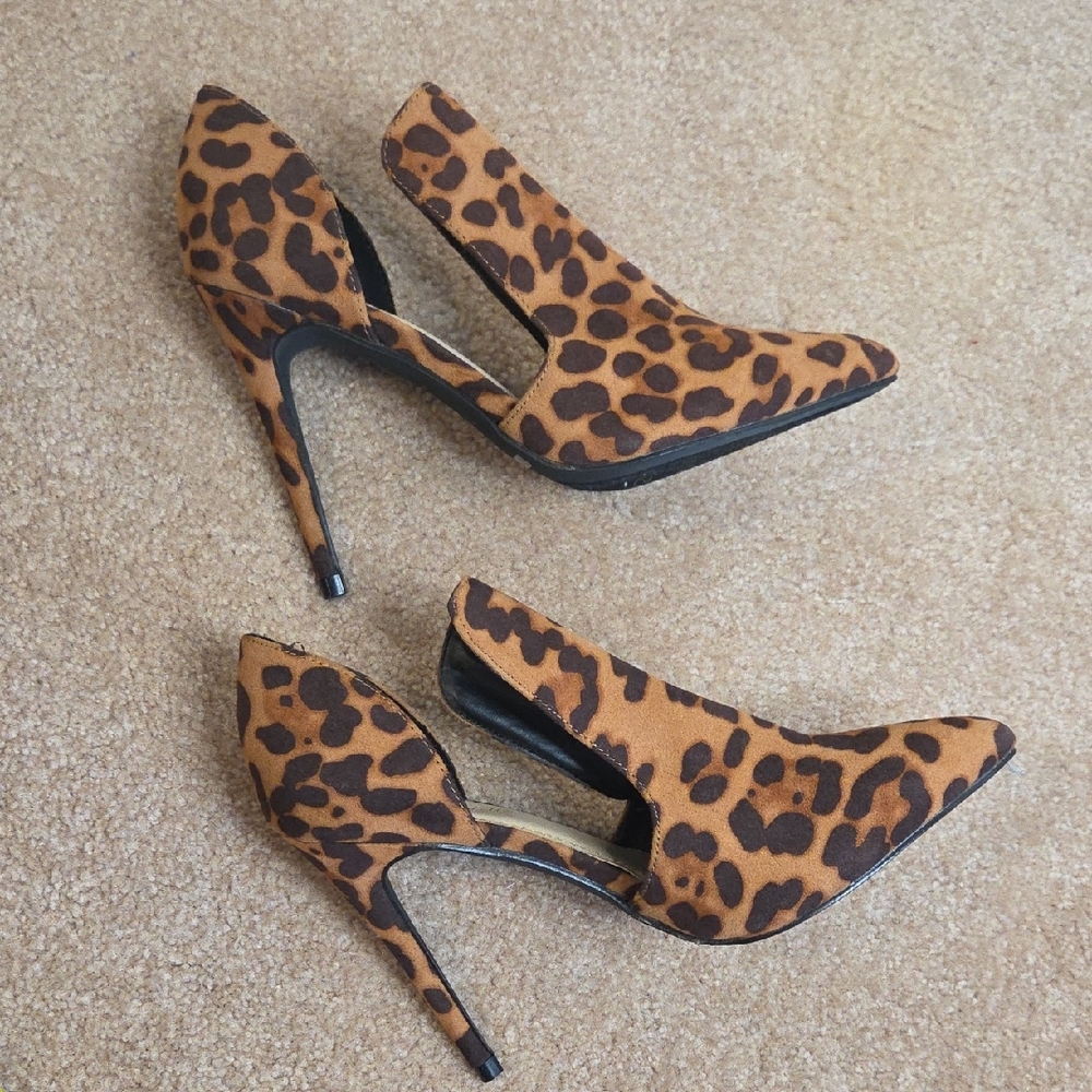 Anne Michelle Brown Leopard Heels